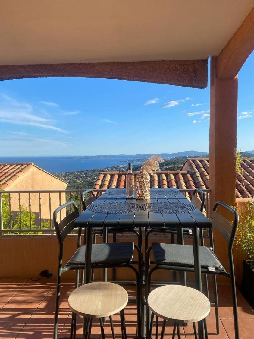 Tres Bel Appartement T3 Avec Splendide Vue Mer Les Issambres Ngoại thất bức ảnh